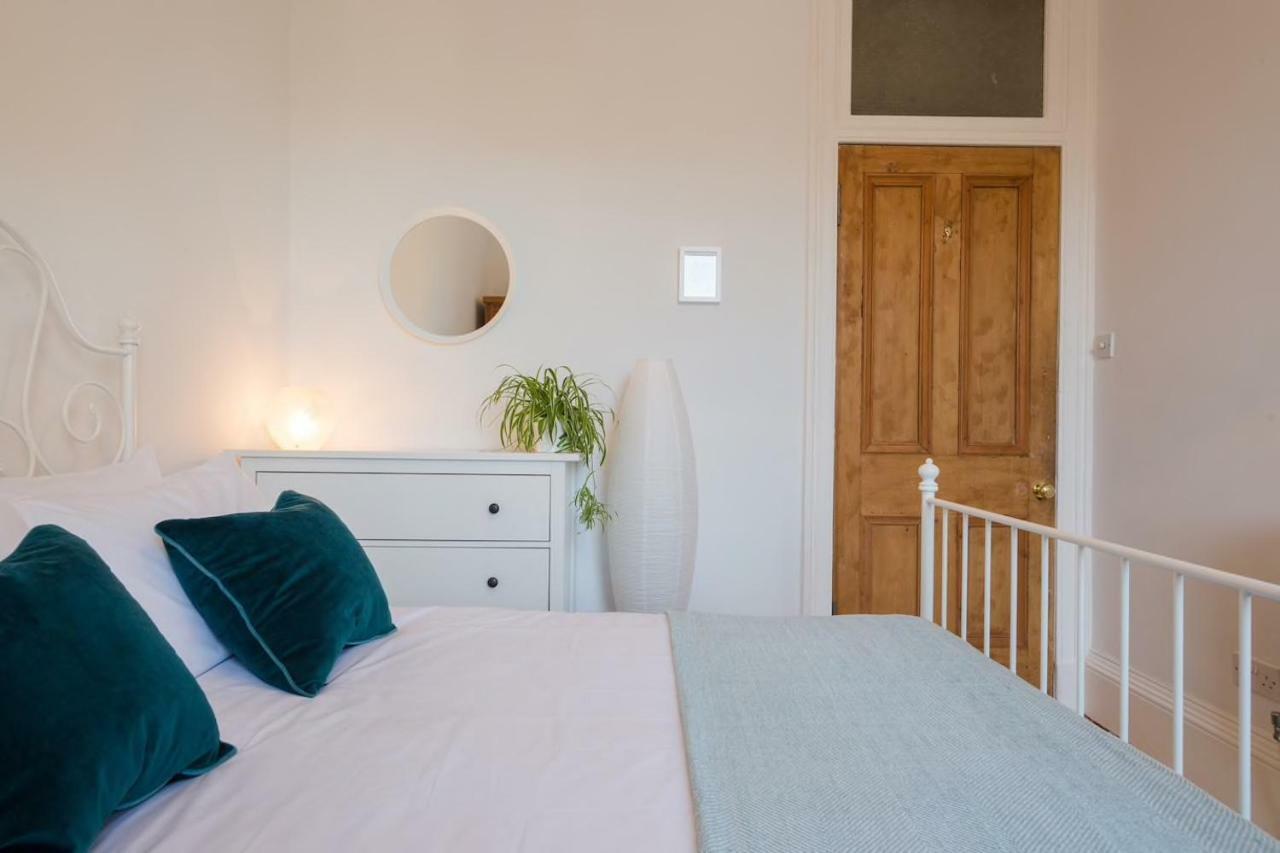Historic Edinburgh 1890S Home Turned Relaxing Retreat エクステリア 写真